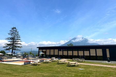 写真:エースゴンドラ 山麓広場
